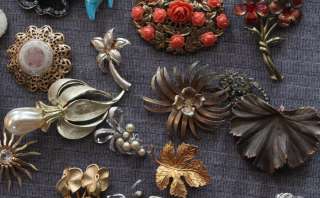 45 PCS Vintage Costume Jewelry Pin Brooch Flower Lot Enamel Trifari JJ 