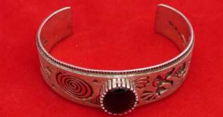 Toney Mitchell Hand Crafted Navajo Sterling Bracelet  