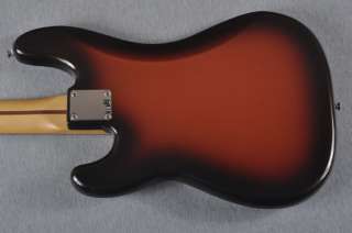 Fender® Standard Precision Bass®   RW Limited Edition  