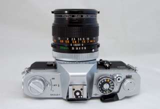 Canon FTb QL with 35mm 3.5 lens and cases in Excellent condition 