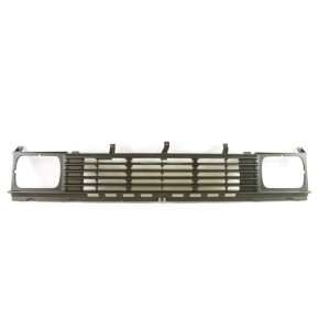  Genuine Nissan Parts 62310 01G01 Grille Assembly 