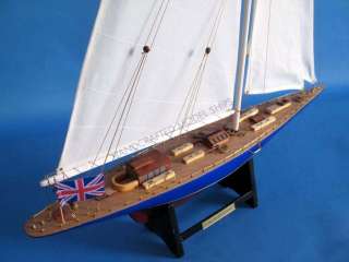 Endeavour Limited 27 Model Sailboat Decoration Boat  