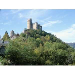  Castle of Najac in the Valley of the River Aveyron, Najac, Midi 