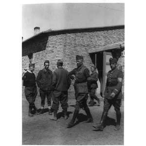  Military officers,French prisoners of war,German camp,detention 