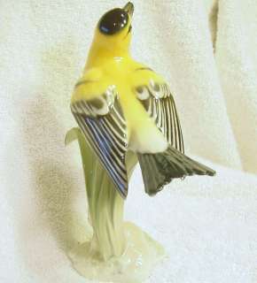 Hutschenreuther Lorenz Kunstabteilung Bird Figurine Germany c 1930 