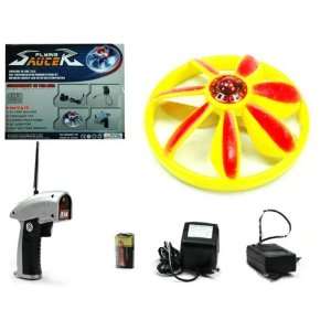  R/C Flying Saucer (Radio Control) Toys & Games
