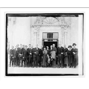    Historic Print (L) Republican group at White House