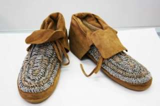 NEW 2011 House Of Harlow Maddie Foldover Moccasin 6  