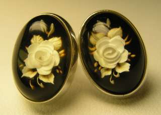 AMBER STUDS * REVERSE INTAGLIO CAMEO * ROSES *1109zs0  