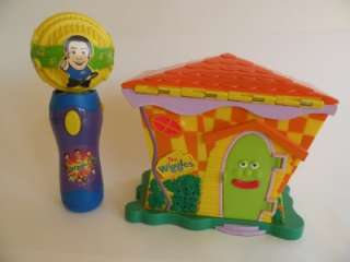 The WIGGLES Musical House Playset & Microphone  