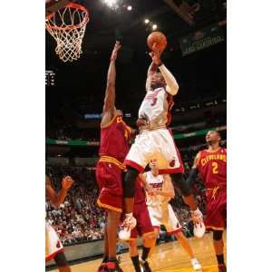  Cleveland Cavaliers v Miami Heat Dwyane Wade and Antawn 