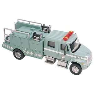    HO International 4300 Brush Fire Truck USFS/Green Toys & Games