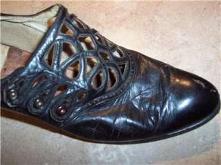 ANTIQUE 1900S EDWARDIAN BLACK LEATHER BUTTON UP SHOES LOVELY 