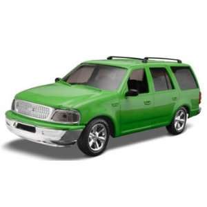   Custom Ford Expedition Snaptite (Plastic Model Vehicle) Toys & Games