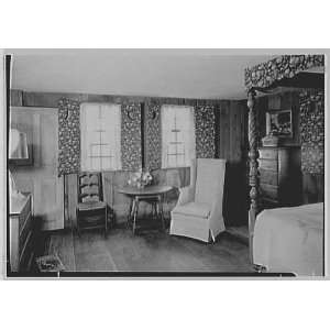 Photo Gilbert house, residence in Sturrowtown, Massachusetts. Bedroom 