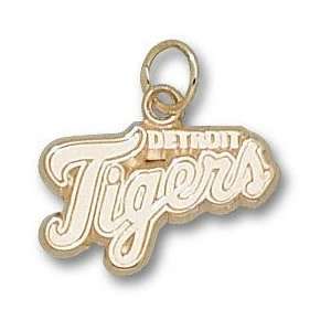  Detroit Tigers Solid 10K Gold DETROIT TIGERS 9/16 