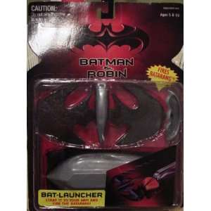  Batman and Robin   Bat Launcher Toys & Games