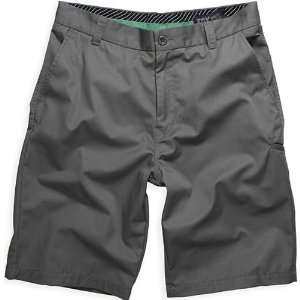  Essex Youth Boys Short Racewear Pants   Gunmetal / Size 26 Automotive