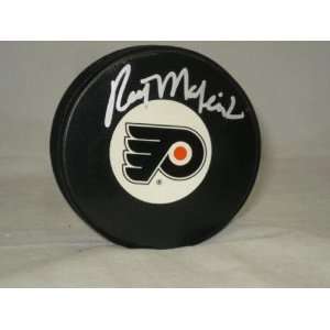  Autographed Rick MacLeish Puck   Flyers NHL JSA 