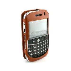  Sena 212402 Tan LeatherSkin Case for BlackBerry Bold 9000 