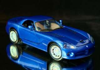 2003 Dodge Viper SRT 10 MOTORMAX Diecast 124 Blue  