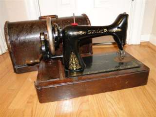 Antique 1910 Singer Hand Crank Sewing Machine in Box  