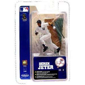   Picks Series 5 Mini Figure Derek Jeter 2 (NY Yankees) Toys & Games