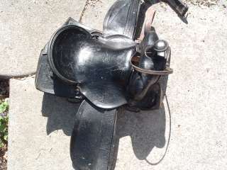 Used Western Tooled Leather Saddle Black 16 Seat Great Vintage Trail 