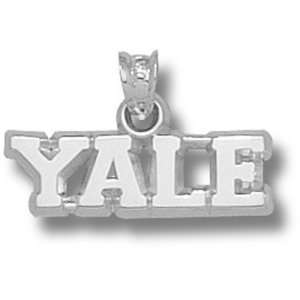  Yale University Block Yale 1/4 Pendant (Silver) Sports 