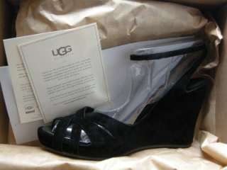 Ugg Violet BLACK Sandals #1772 Sizes 8, 8.5  