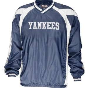  New York Yankees Lightweight V Neck Pullover Jacket 