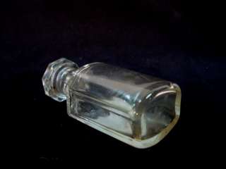 19C. ANTIQUE MEDICAL APOTHECARY GLASS BOTTLE w/LABEL