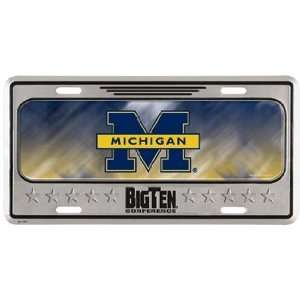  Michigan Wolverines Metal License Plate   Domed Sports 