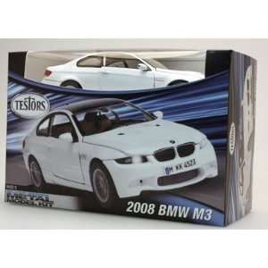   BMW M3 Sports Car (White) (Metal Kit) (Plastic Models) Toys & Games