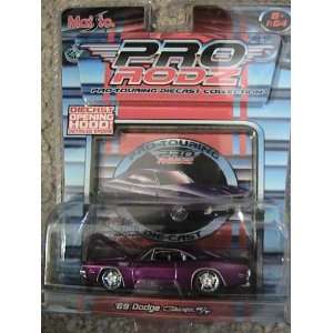    Maisto Pro Rodz 69 Dodge Charger R/T Violet 