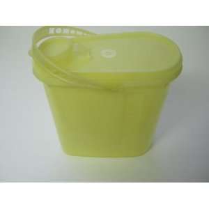  Tupperware 2qt. Beverage Buddy Pitcher with Handle 