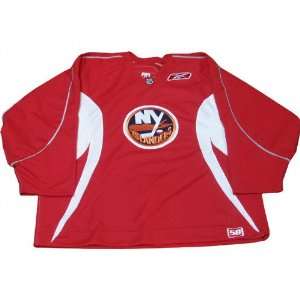  New York Islanders Game Used Red Practive Jersey Sports 