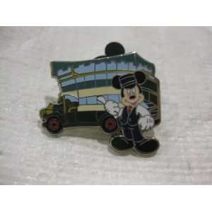   Disney Pin Mickey with Main Street USA Double Decker Bus Toys & Games