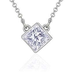   TDW Princess cut Diamond Solitaire Necklace (H I, I1)  