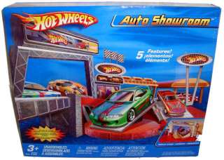 Hot Wheels Auto Showroom Playset Mint in Box Toy 164  