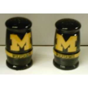 Michigan Wolverines Ceramic Salt & Pepper Shakers *Sale*  