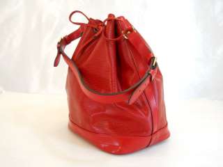 USED Louis Vuitton Red Epi Noe Shoulder bag M5900E Auth  