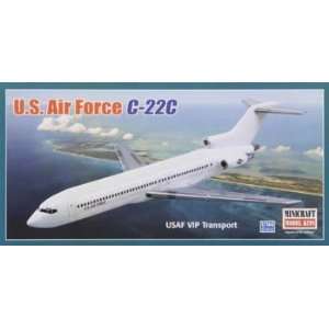   144 US Air Force C 22C VIP (Plastic Model Airplane) Toys & Games