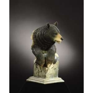  Mill Creek Studios   Handfull   3845   Black Bear Figurine 