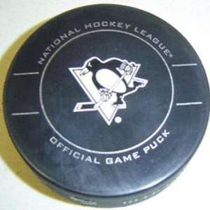 Pittsburgh Penguins NHL Hockey Official Game Puck 2009 2010  