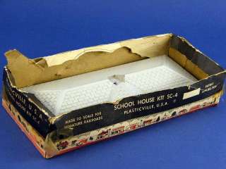 Vintage Plasticville O School House Kit SC 4 w Box  