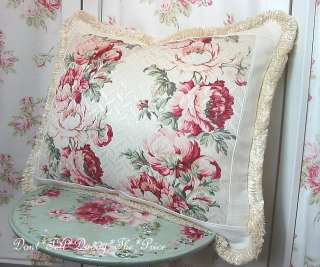 This auction is for the one vintage barkcloth fabric pillow described 
