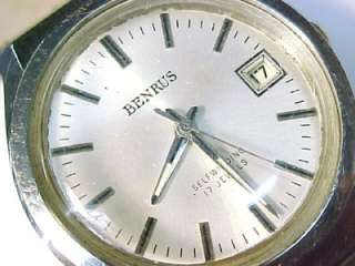 Benrus ~ Vintage Mens Automatic Wristwatch w/ Date Display; 17 Jewels 
