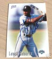LONELL ROBERTS AUTO SIGNED ATLANTA BRAVES CARD  