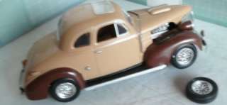 24  1/25 built 1939 Chevy coupe  